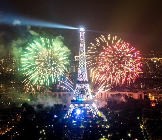 Capodanno a Parigi! Volo a/r e 4 notti in hotel 3* a soli € 175 a persona!